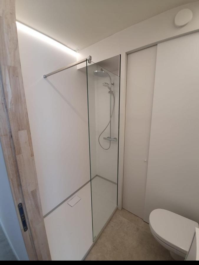 Studio Vergeet Mij Nietje Apartment Остенде Екстериор снимка